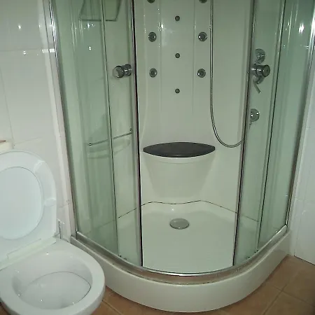 A Santiago Hotel 2*